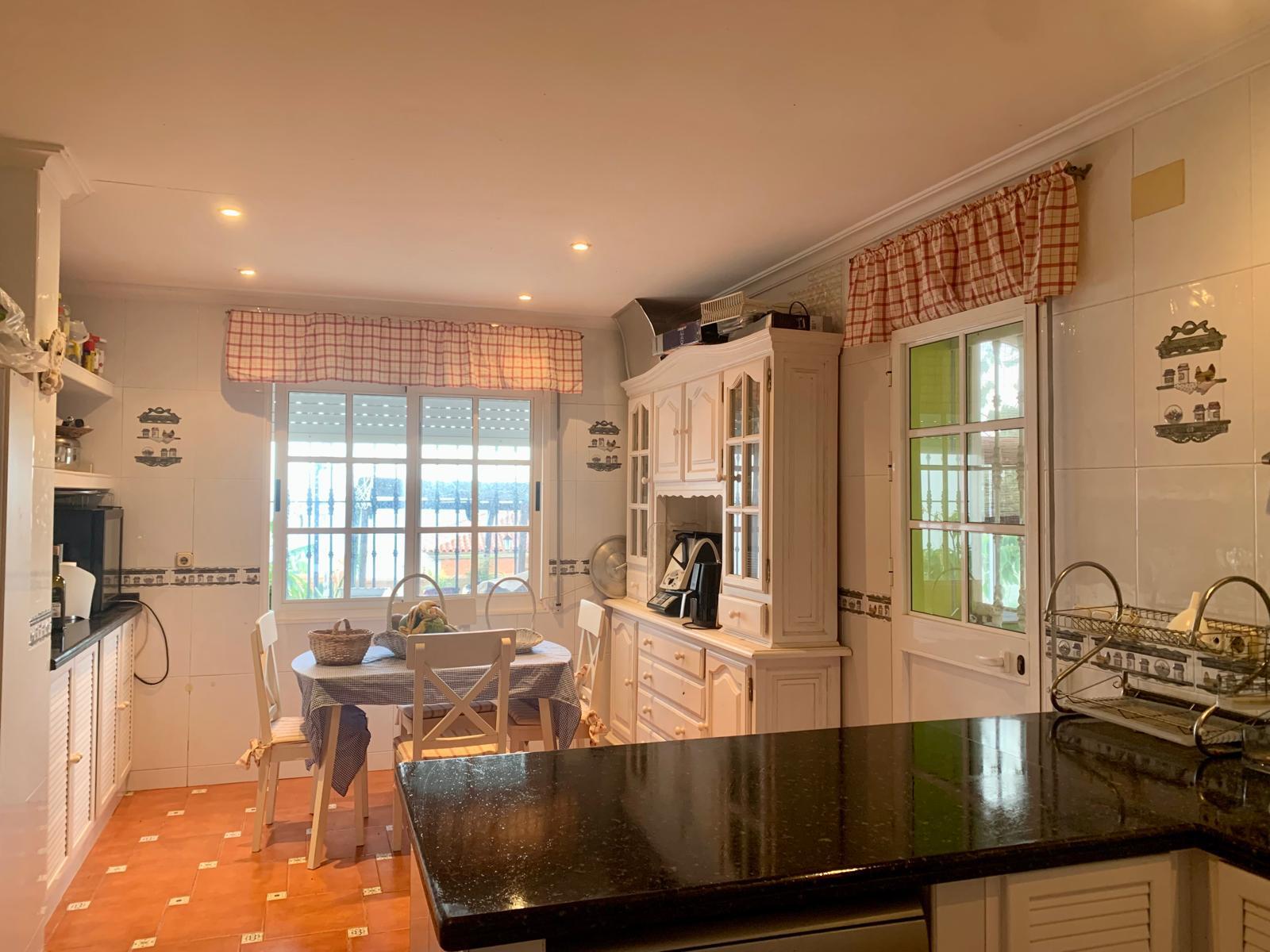 WhatsApp Image 2025-10-08 at 17.05.07