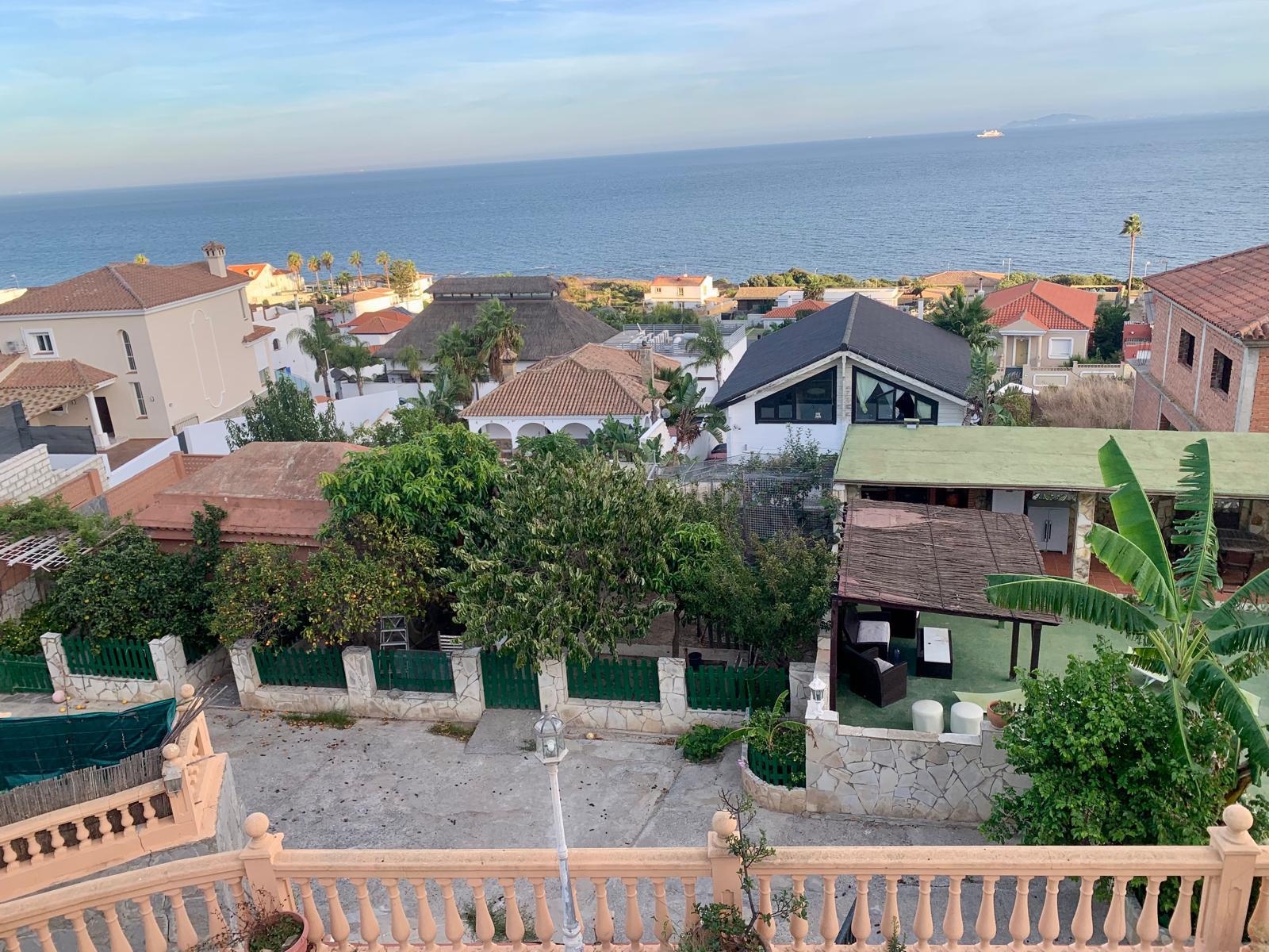 WhatsApp Image 2025-10-08 at 17.05.12 (1)