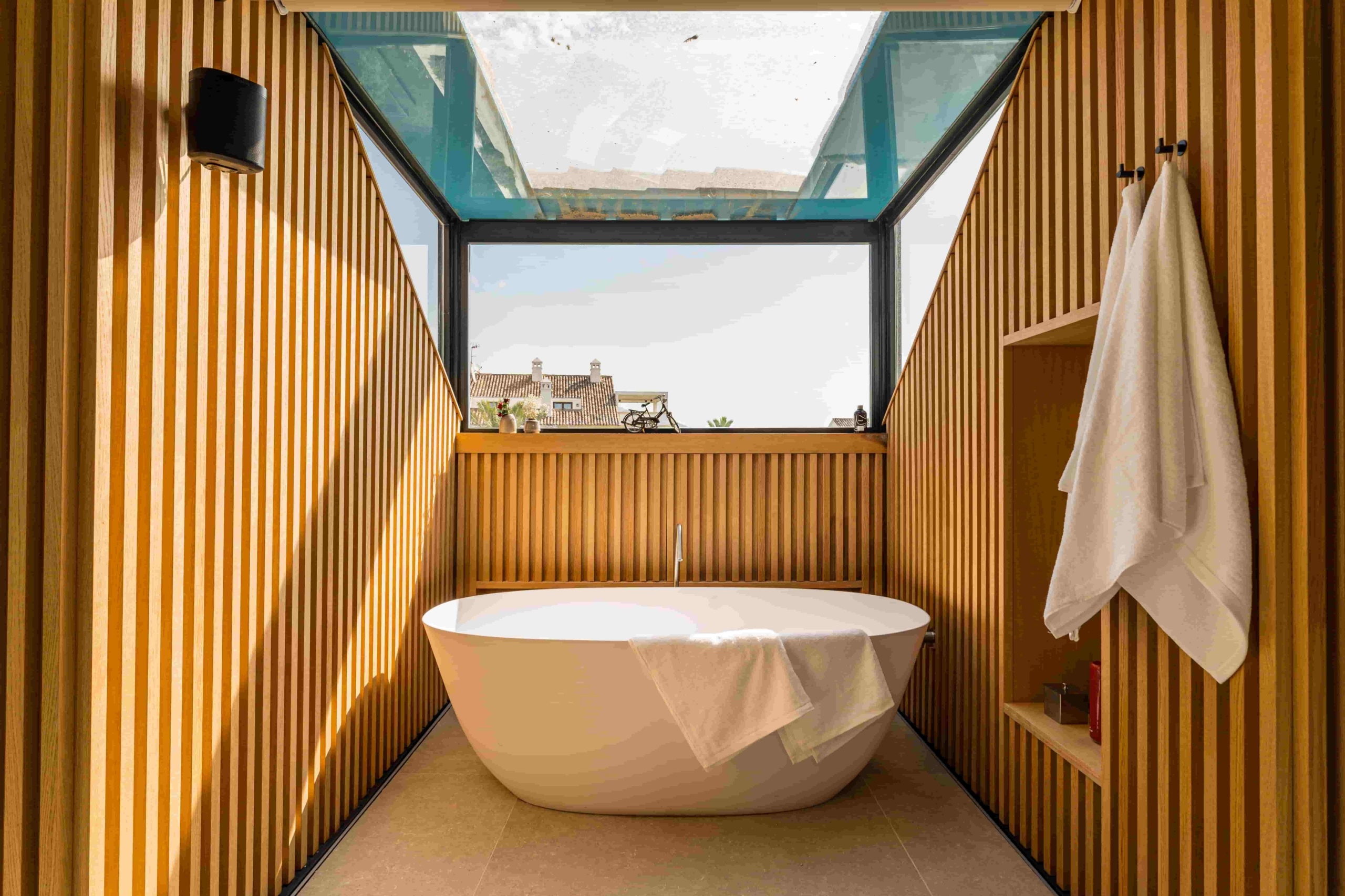 PenthouseEstelle_20jpg