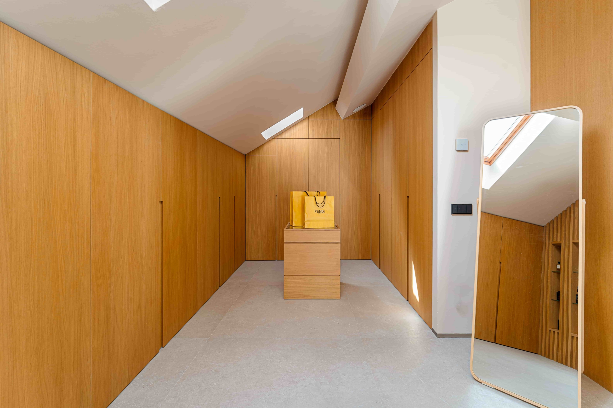 PenthouseEstelle–26