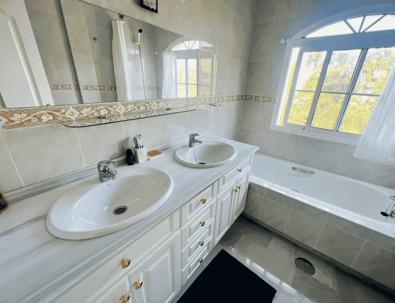 Screenshot 2025-11-10 142507